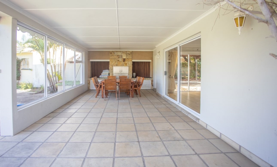 4 Bedroom Property for Sale in Beacon Bay Eastern Cape